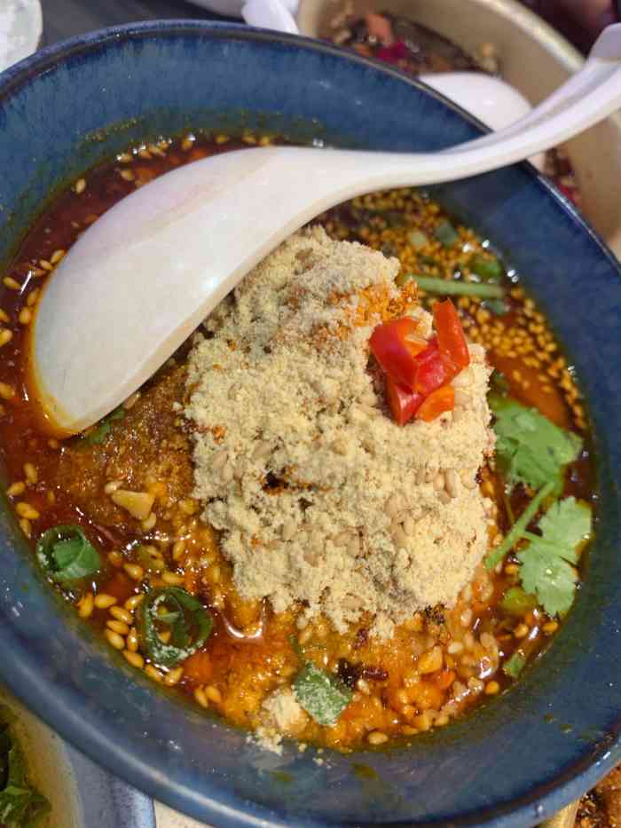 谭小姐在成都(太平桥百盛店)-"[薄荷]环境:在太平桥百盛商场五楼,逛.