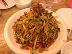 -胖太太四川麻辣排骨串(镇江路分店)