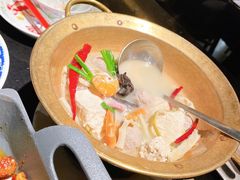 老作坊石磨豆腐-老头儿油爆虾·知味杭州(爱琴海购物中心)