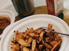 -饭怕鱼·黄焖鲟龙鱼(湖大店)