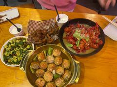 -回·龙虾铺·盆盆蟹·烧烤大排档(回龙观店)