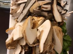松茸菌-野菌皇海景野生菌火锅(滨海大道店)