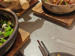-不二啫·广府啫啫煲(江燕路万科里店)