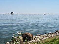 -上海滴水湖皇冠假日酒店