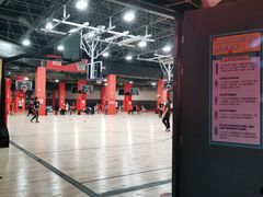 -洛克公园美式运动体验馆(唯品会合肥蜀山城市奥莱店)