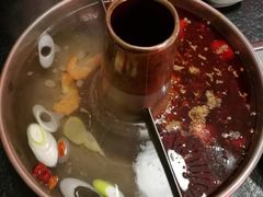 鸳鸯锅底-宛平李记火锅(东关街店)