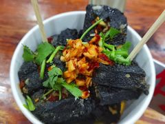 -黑色经典臭豆腐·湖南特产(坡子街店)