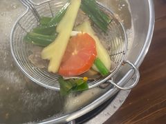 -乡土黄·鲜牛肉火锅·小龙虾(兴业街店)