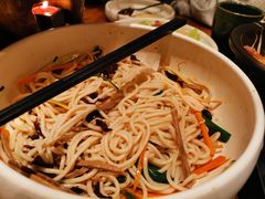 鸡丝凉米线-云海肴云南菜(正大广场店)
