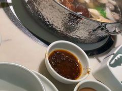 牛骨原汤小锅底-左庭右院鲜牛肉火锅(浦江欢乐颂店)