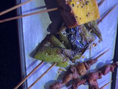 -路边边.炒菜烧烤.音乐餐厅(良乡长虹店)