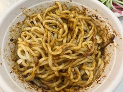-黑八私房老北京炸酱面