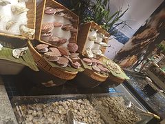 -亚马逊海鲜自助(梅溪湖步步高店)