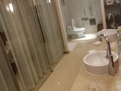 -三亚亚龙湾雅高美爵酒店