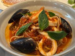 -ROAST coffee & eatery