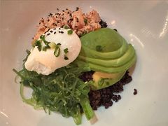 炙烤三文鱼拌饭-Moka Bros 摩卡站(嘉华店)