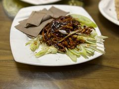-溢心园香河肉饼总店