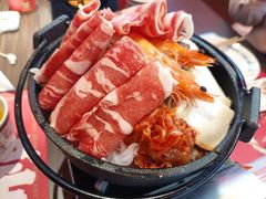 豪华海鲜肥牛泡菜锅-仙隐小鹿中華の日料(荣民龙首广场店)