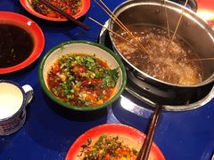 -马路边边火锅串串(观前街店)