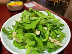 冰草拌桃仁-潮堂(环球金融中心店)