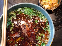 -臻老板牛肉面(光华路SOHO店)