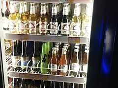 -UP嘻哈酒吧(粉巢店)