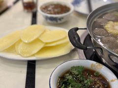 -联胜潮汕牛肉火锅(东苑南路店)
