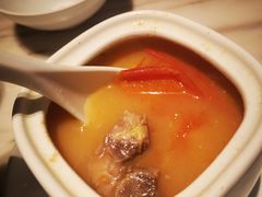 番茄玉米煲龙骨-汤城小厨•粤菜•靓汤(西直门凯德MALL店)