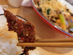 -牛八秒油泼冒菜(宽窄巷子店)