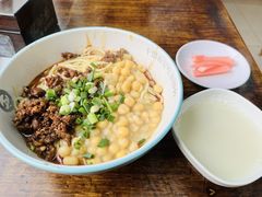 -忆碗面(华新街店)