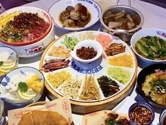 -怪噜范·老贵阳街头名小吃(汇金星力城店)