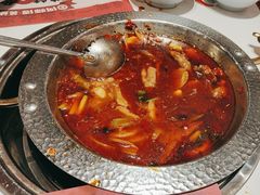-何师傅美蛙鱼头(汉街店)