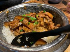 照烧鸡腿饭-明洞阿姨·韩式酱蟹烤肉·创意料理(三元桥店)