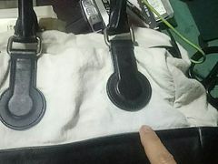 一侧清洗完毕-A&G奢侈品护理(万科旗舰店)