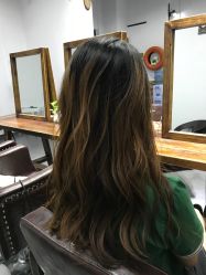 -Moyue HAIR SALON