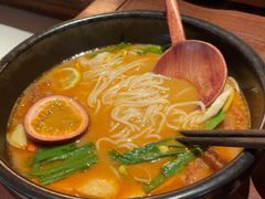 -银米·云南传统过桥米线(双廊黑金冠店)
