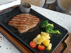 -必胜客(海滨店)