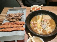 -万记麻辣烫国展总店