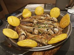-五谷丰登农家院·地道胶东菜·海鲜烧烤(威海店)