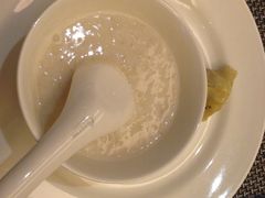 餐饮-中山利和希尔顿酒店