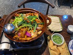 鸡煲-胡须佬鸡煲四季火锅(海雅缤纷城店)