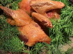 法式乳鸽-弦月窗LUNETTE BY AMANDA(复兴路店)