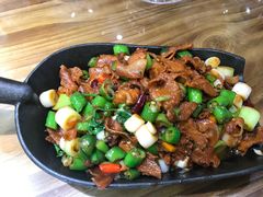 特色辣椒肉-辣椒炒肉(华城购物广场（四楼）店)