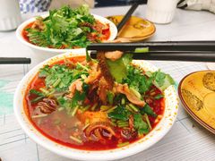 -白老大羊杂碎稍麦