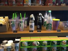 零售区-星巴克(成都机场T2店)