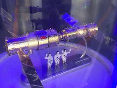 -梦东方未来世界航天主题乐园