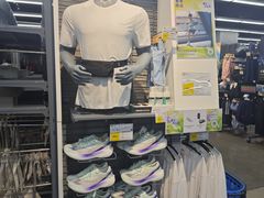 -迪卡侬(大英山店)
