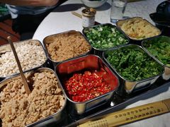 -园里串香牛肉串串火锅(新繁店)