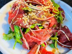 秘制香菜牛肉-嘿嘟嘟·肋条烧肉放题(爱融荟城店)