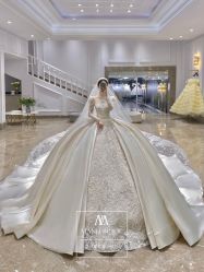 -MANLI BRIDAL婚纱